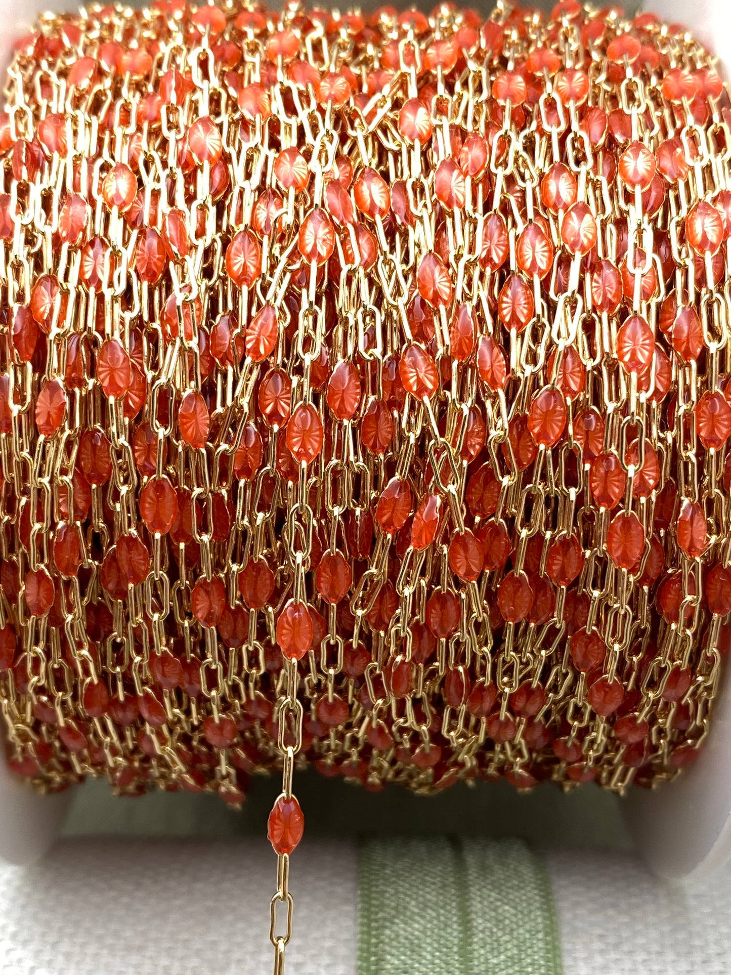 Coral Enamel Chain - Sunburst - E27