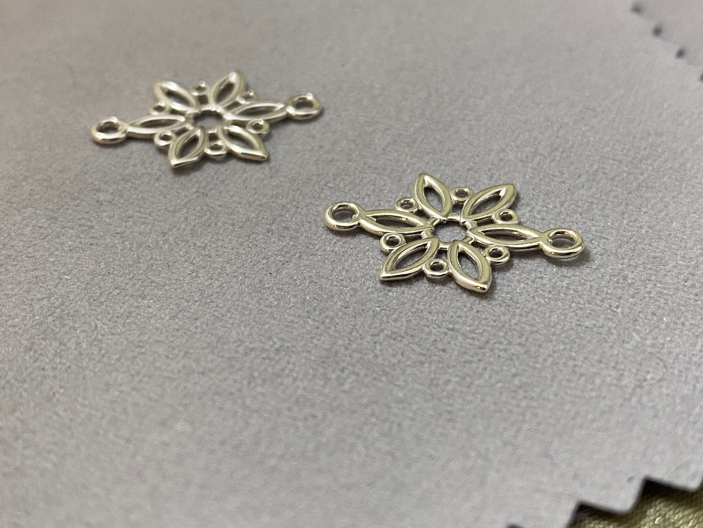 Snowflake Connectors - 2 Pack - F17