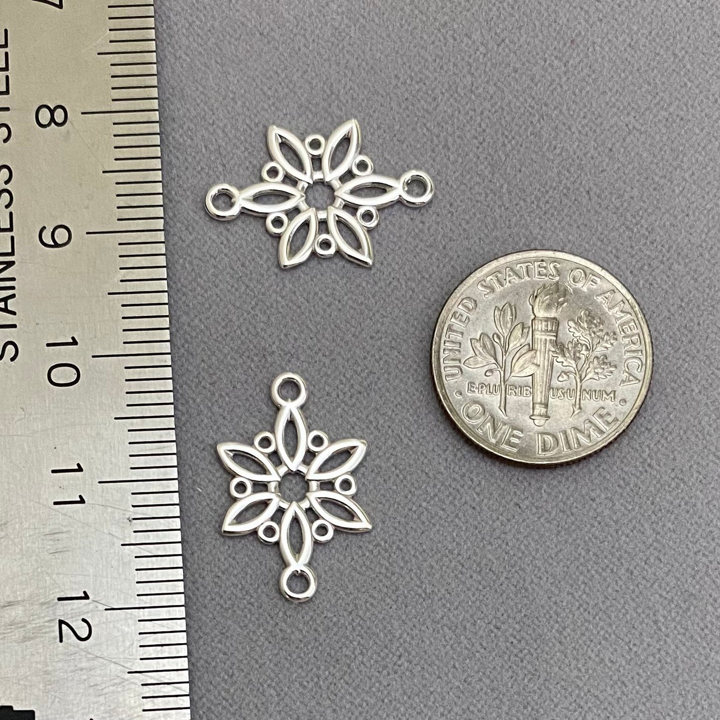 Snowflake Connectors - 2 Pack - F17