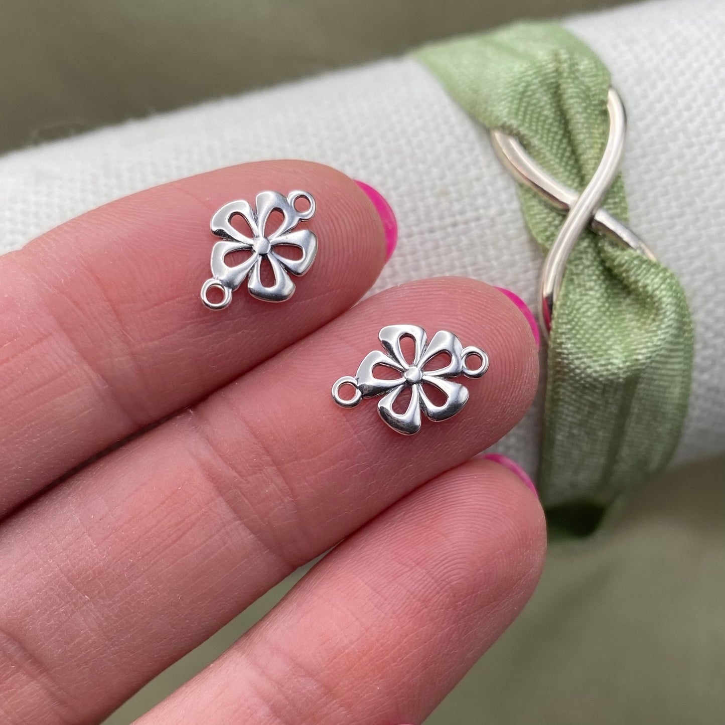 Flower Connectors - 5 Pack - F16