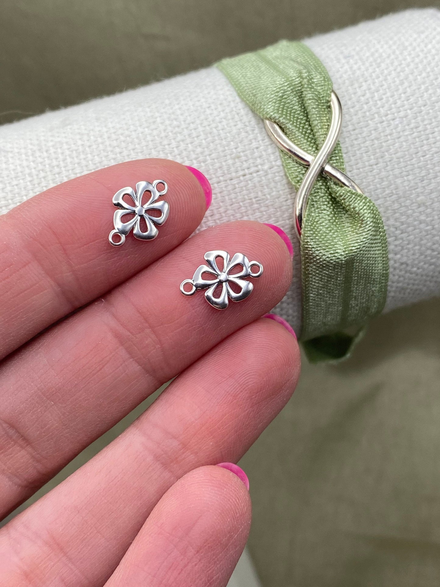 Flower Connectors - 5 Pack - F16