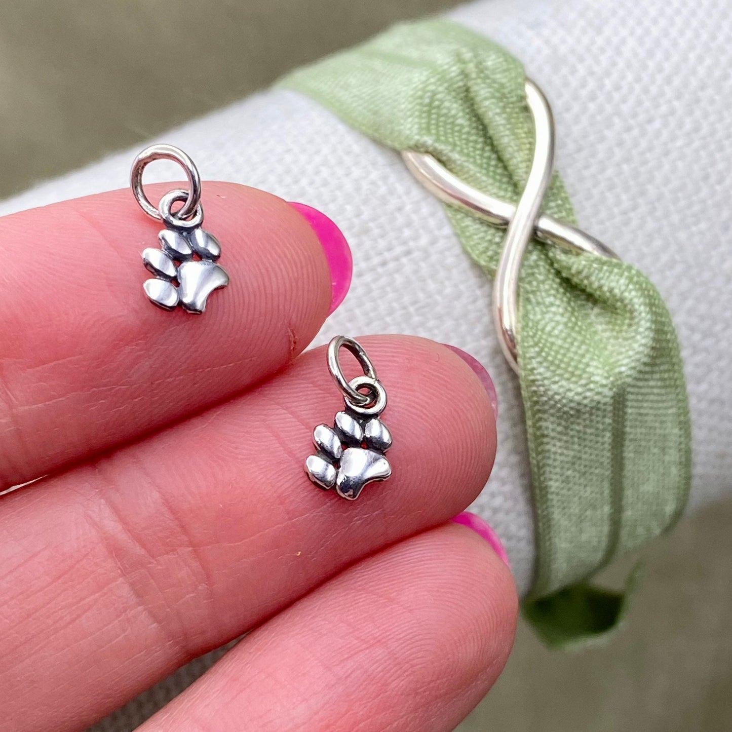 Paw Charms (Puff Paw) - 2 Pack - F31