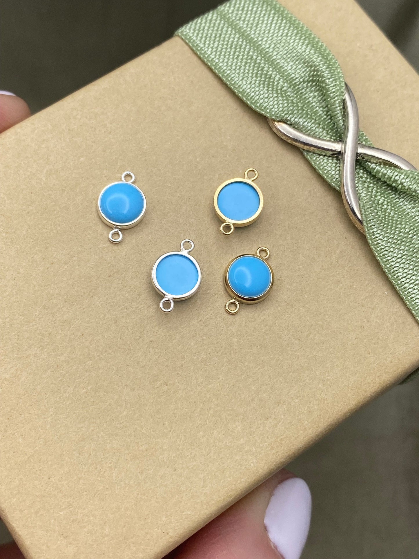 Turquoise Connector 6mm - 2 Pack - B22