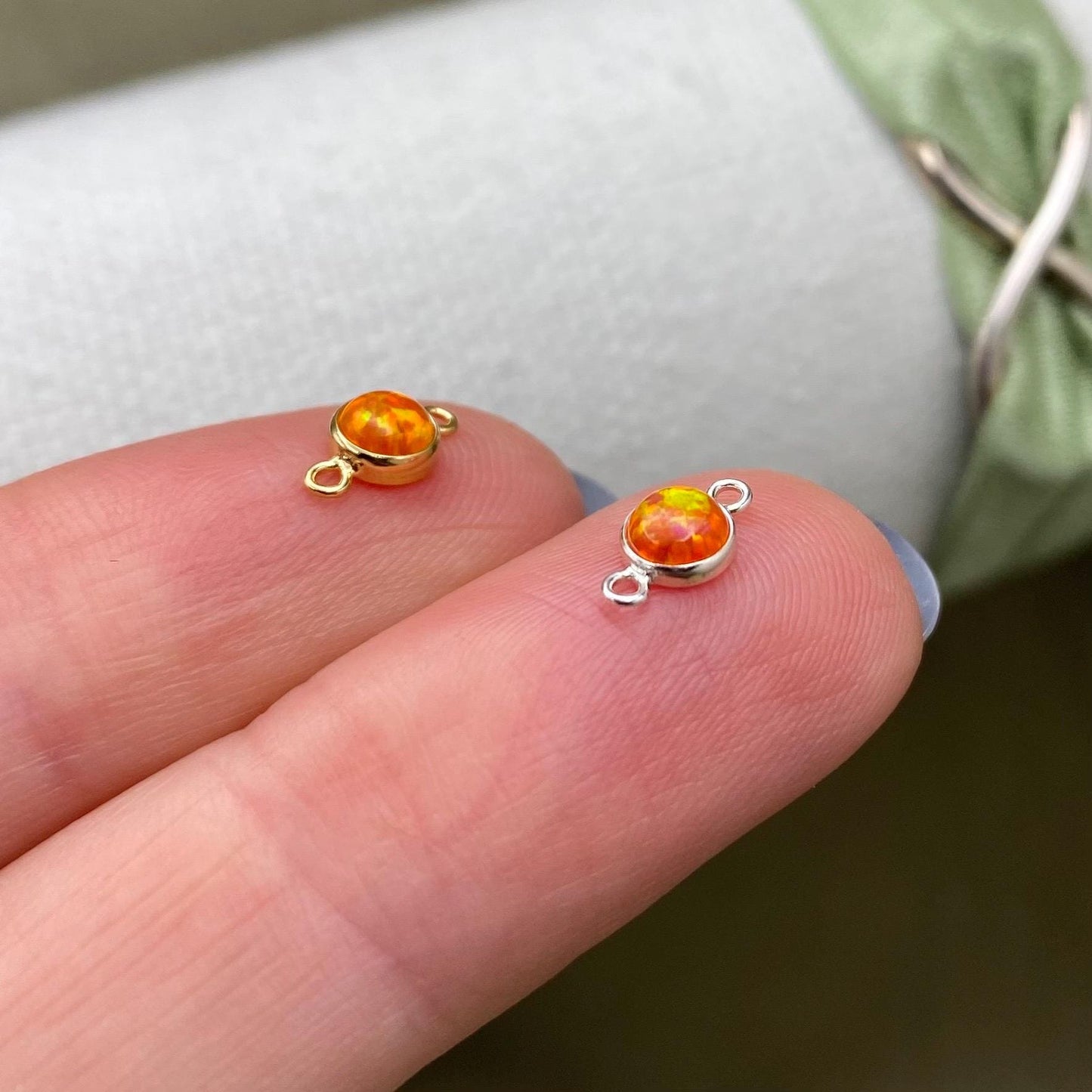 Orange Opal Connector 4mm - 3 Pack - B13