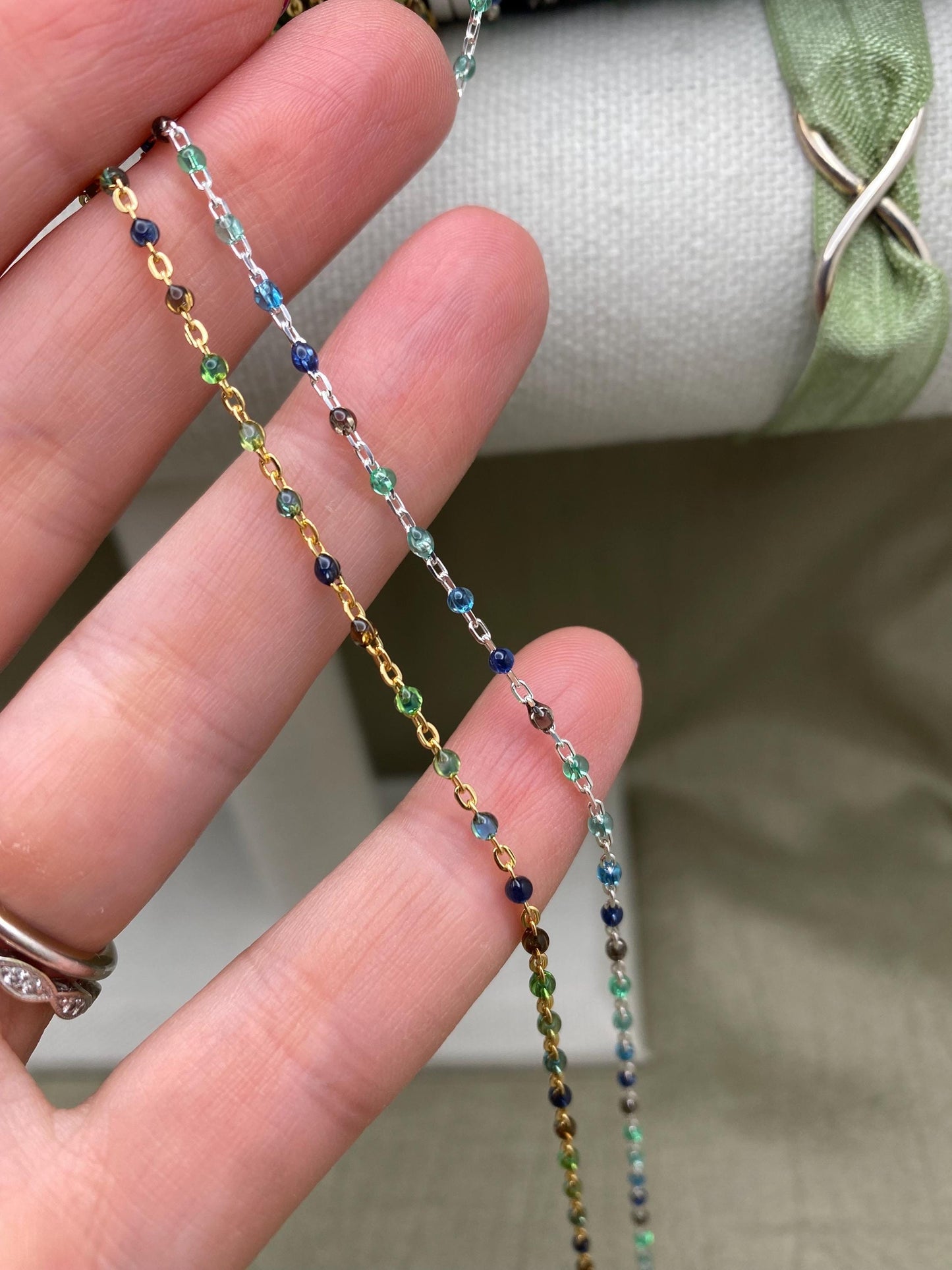 Ocean Enamel Chain - Dot Cable - E21