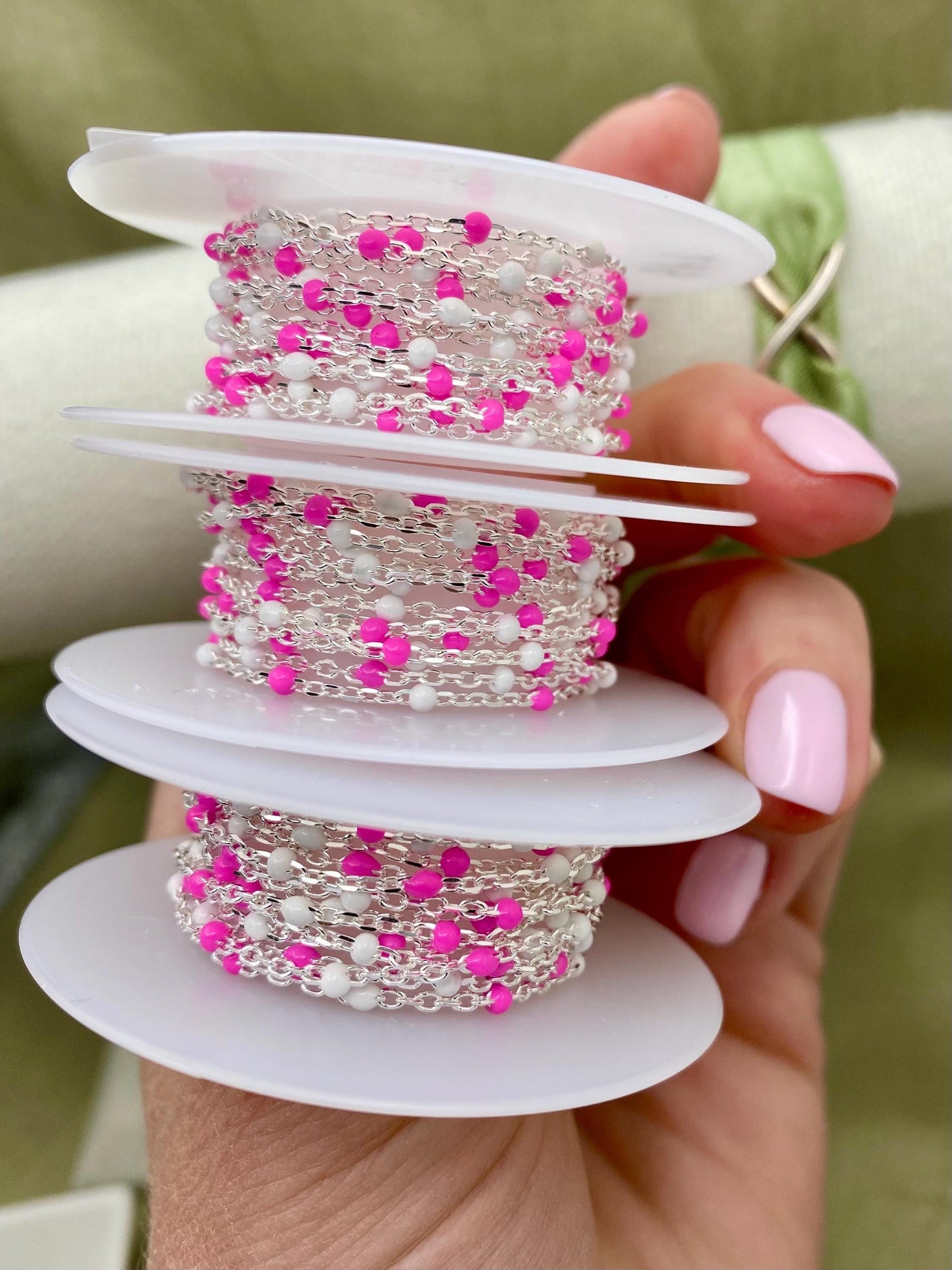 Pink & White Enamel Chain - Dot Cable - E17