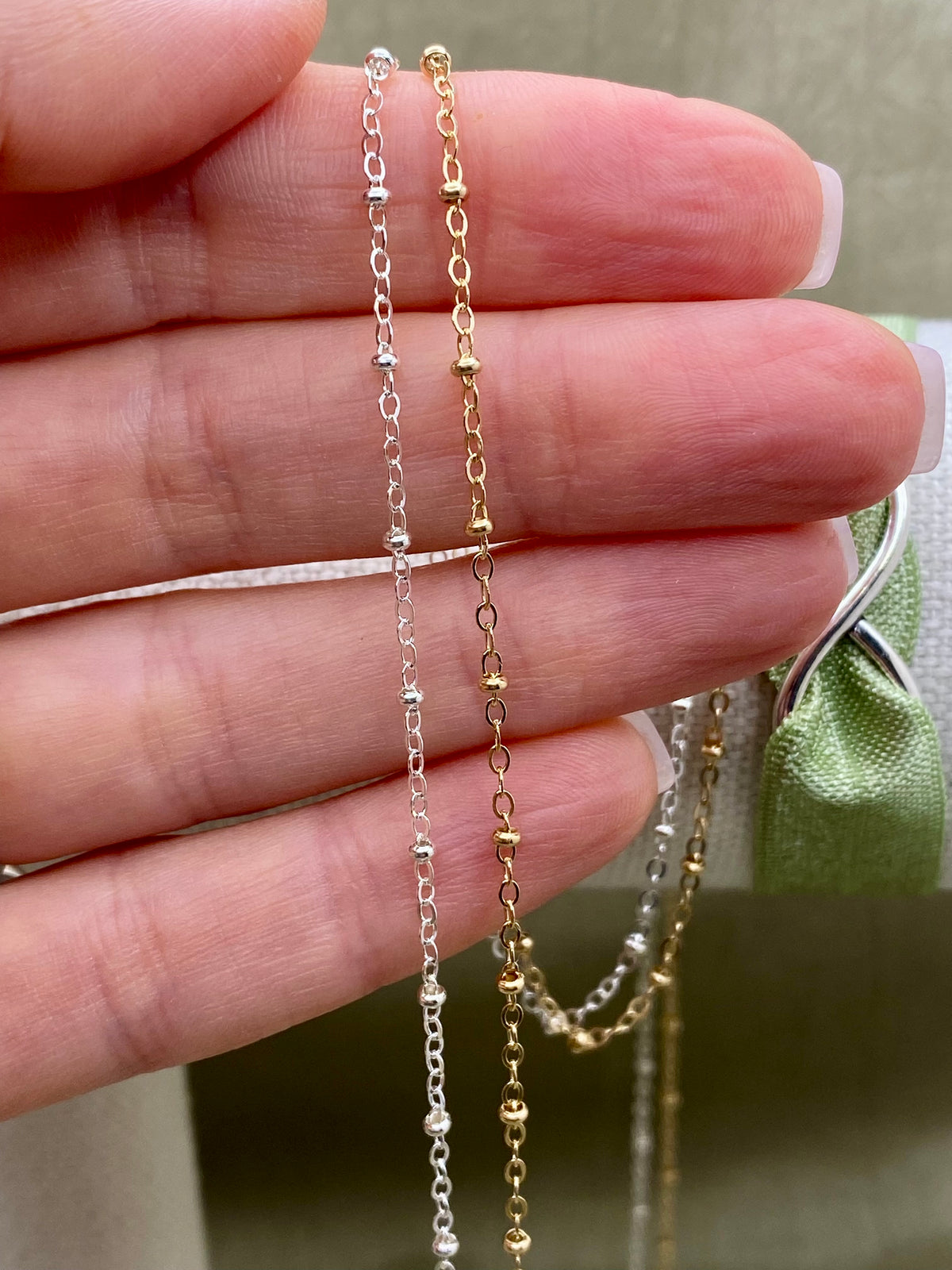 Champagne Satellite Chain 1.35mm - C57 (New C12)