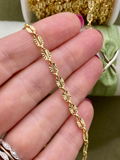 Large Disco Sunburst Chain - C35