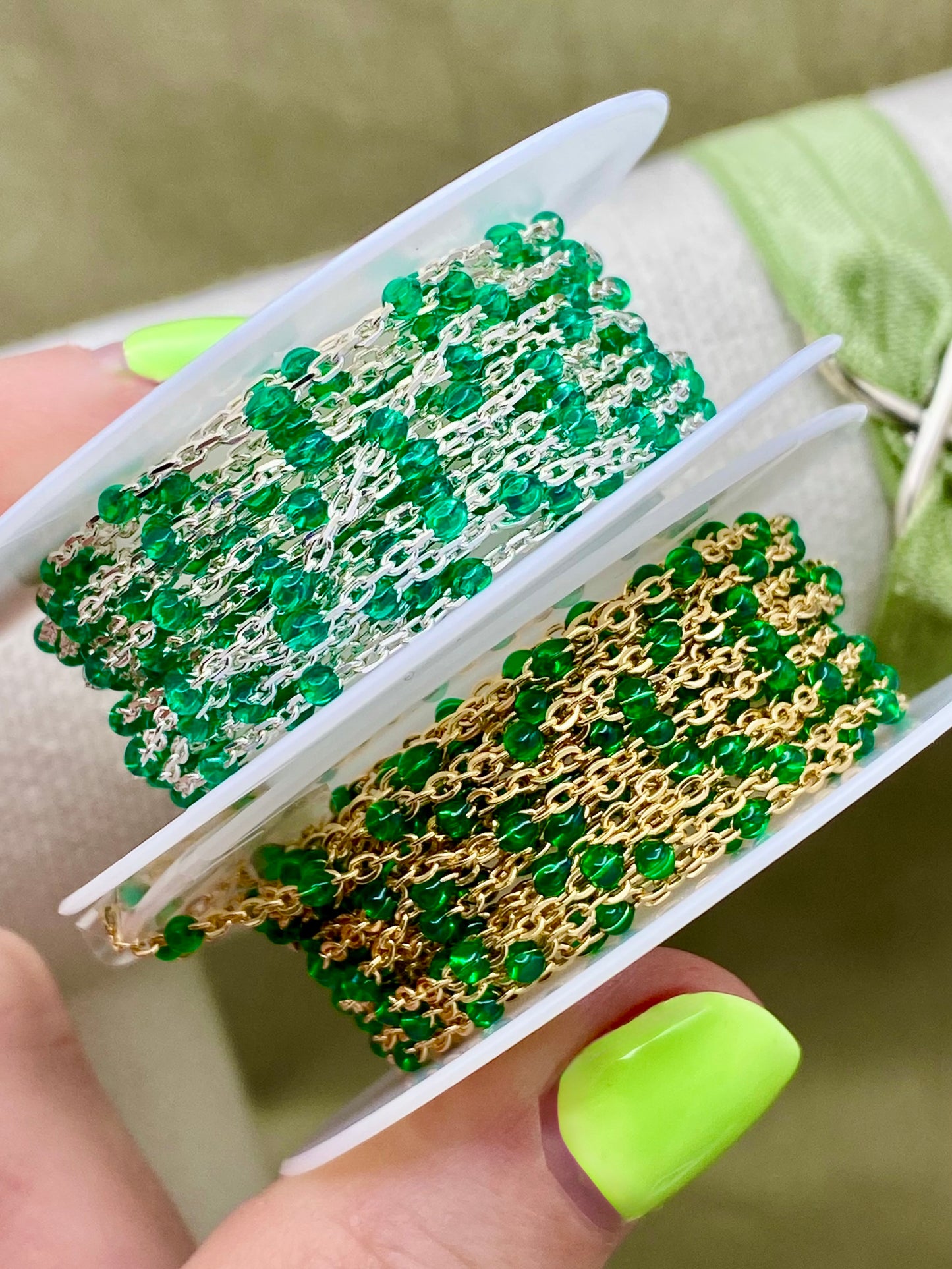 Emerald Green Enamel Chain - Dot Cable E25