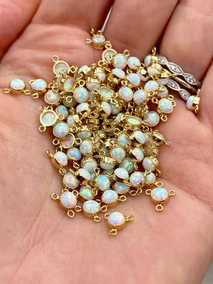 10 - 2 - 6 White Opal Connectors 4mm - 2 Pack - B47