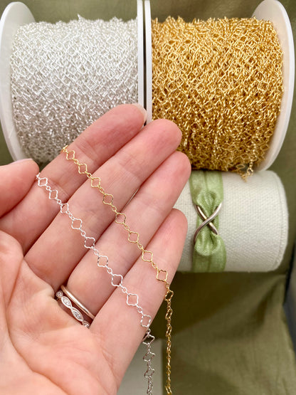Clover Chain - C28