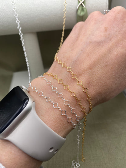Clover Chain - C28