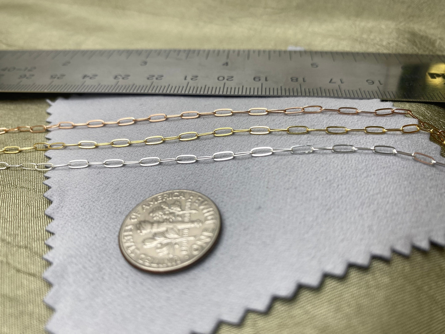 Little Paperclip Chain 1.7x4.7mm - C9