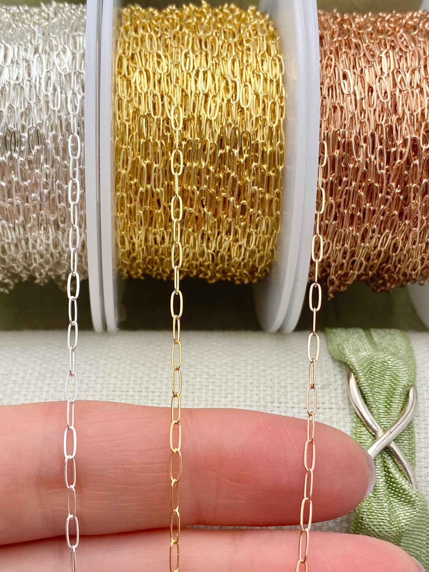 Little Paperclip Chain 1.7x4.7mm - C9