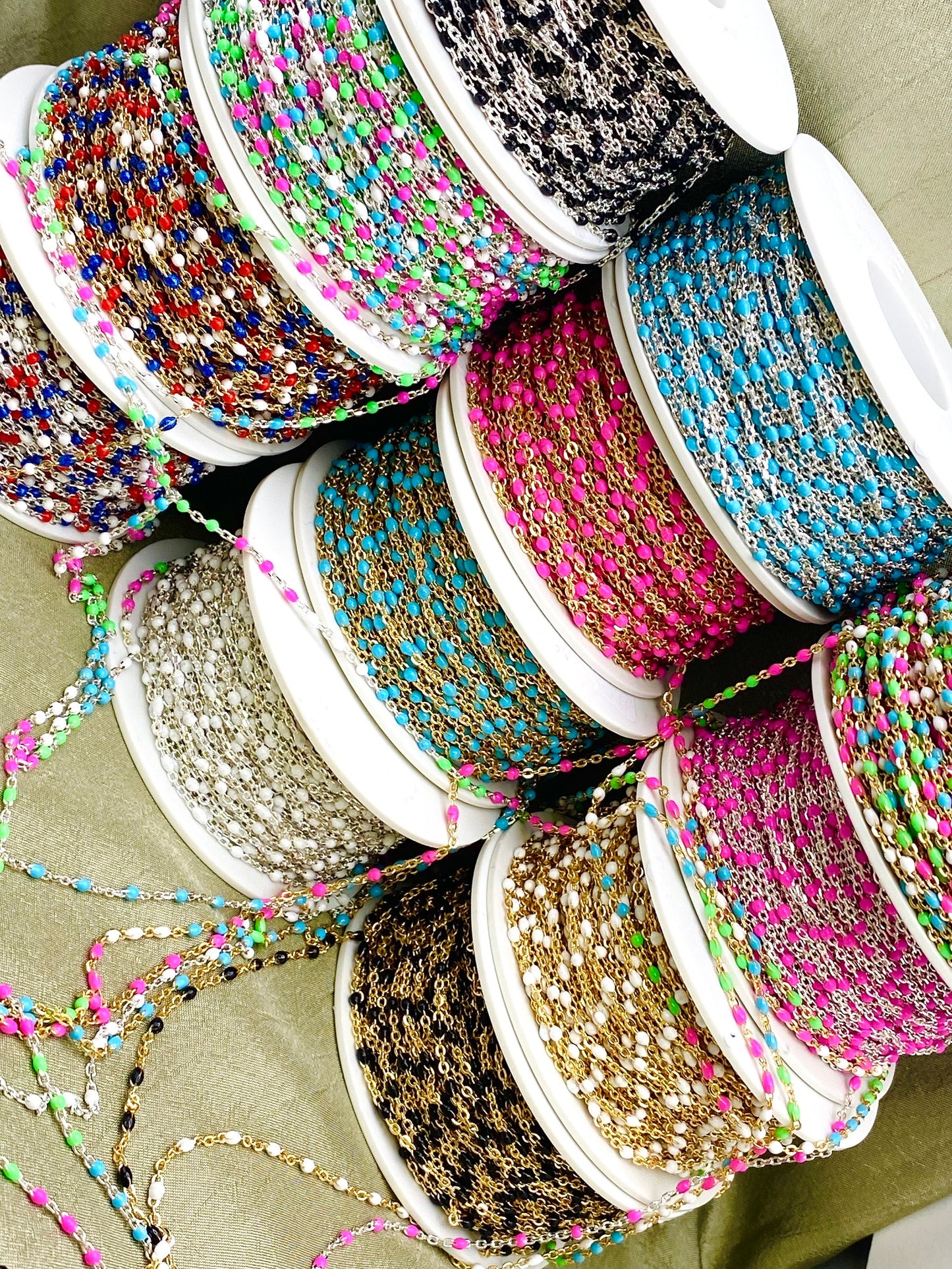 Red White Blue Enamel Chain - Dot Cable - E9