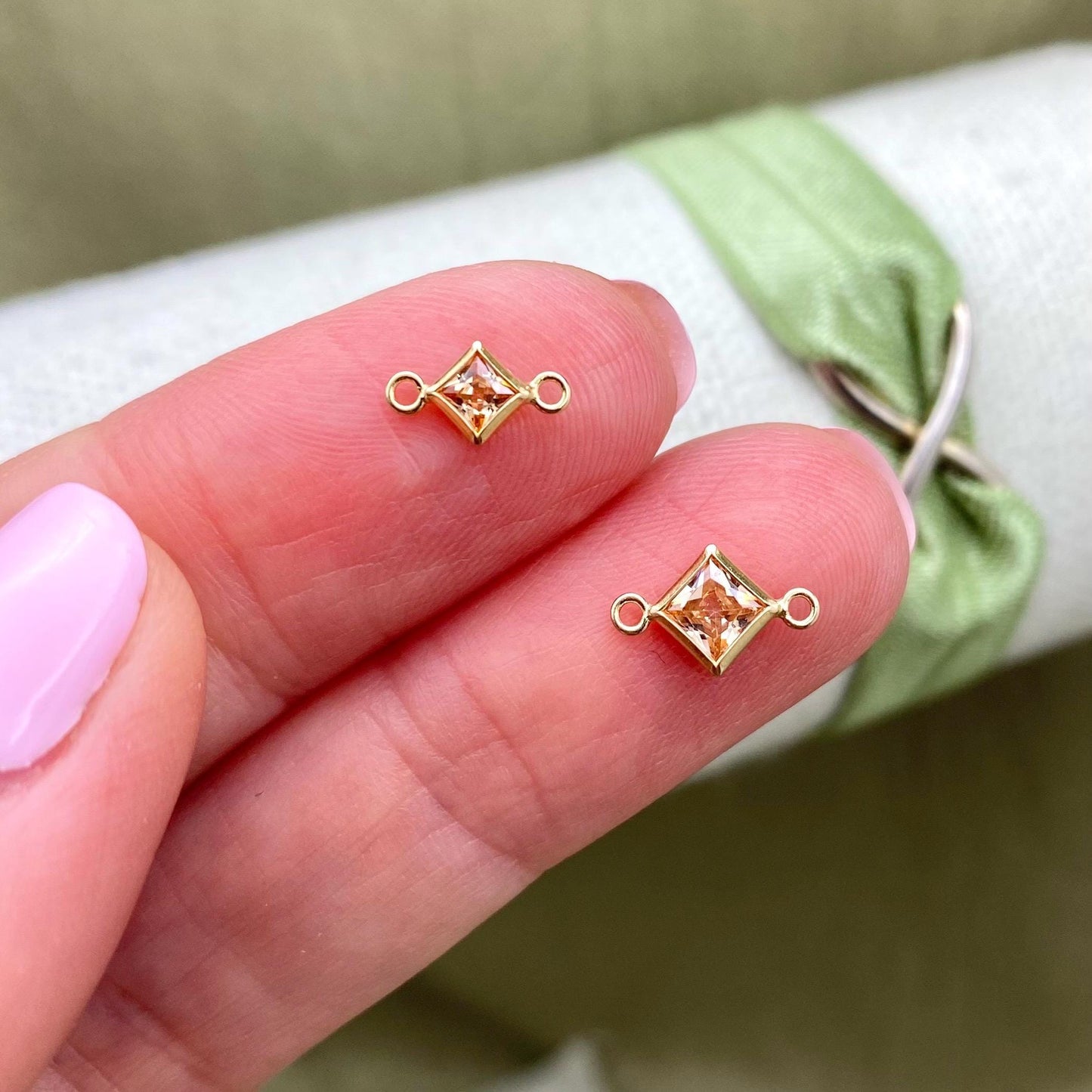 Diamond 4mm Birthstone Connectors - Gold Filled - B33