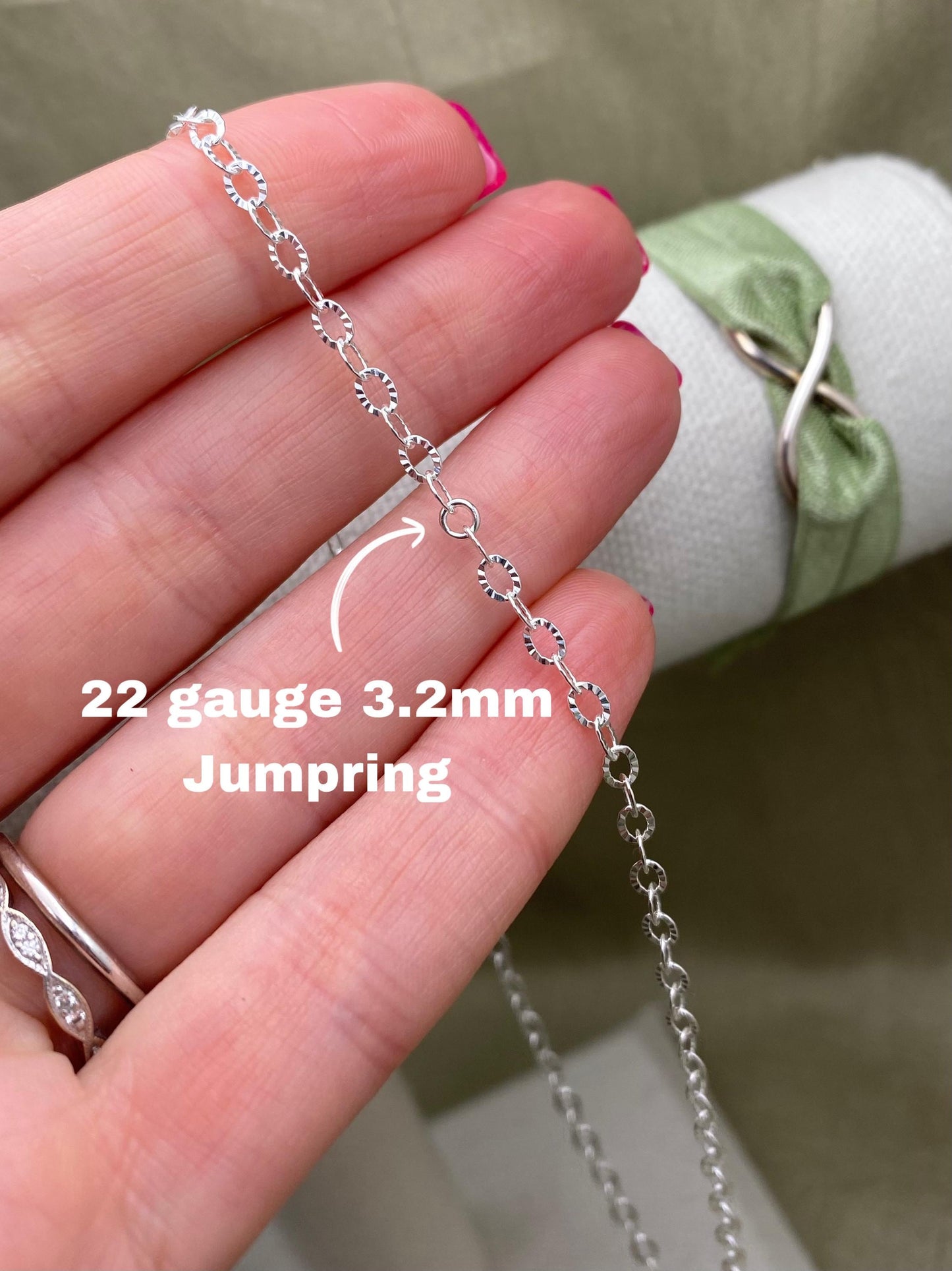 Oval Sunburst Chain - C27
